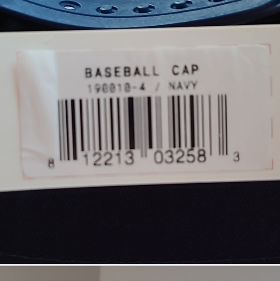 Shefit Accessory Bundle Trucker Hat Water Bottle Headband Smartphone Grip New - Picture 7 of 10